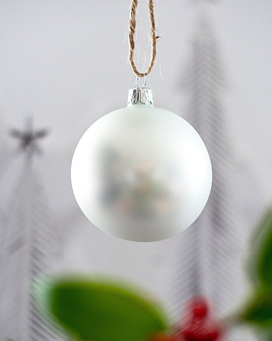 Weihnachtskugel weiß matt